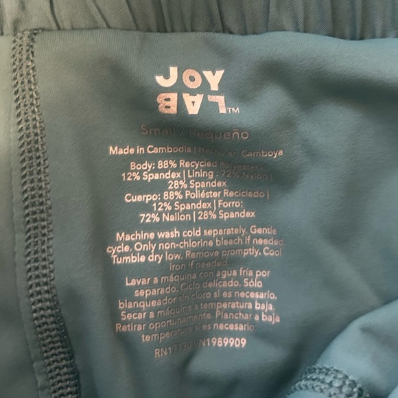 JoyLab Shorts - Picture 2 of 3